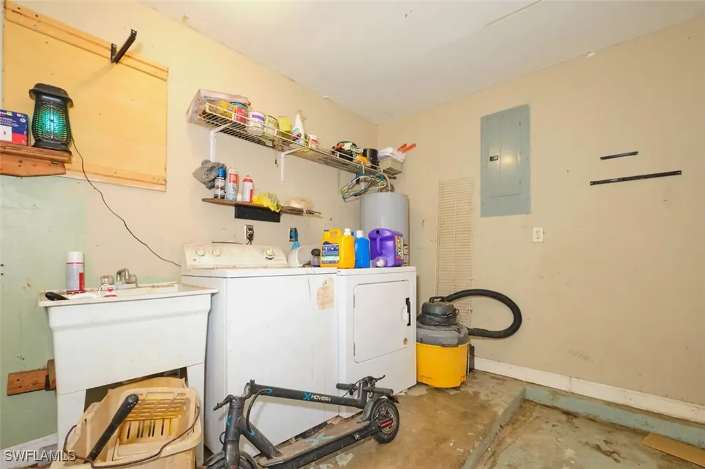 706 SW 31st Street Cape Coral FL 33914