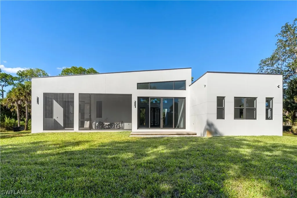 4070 24th Avenue SE Naples FL 34117