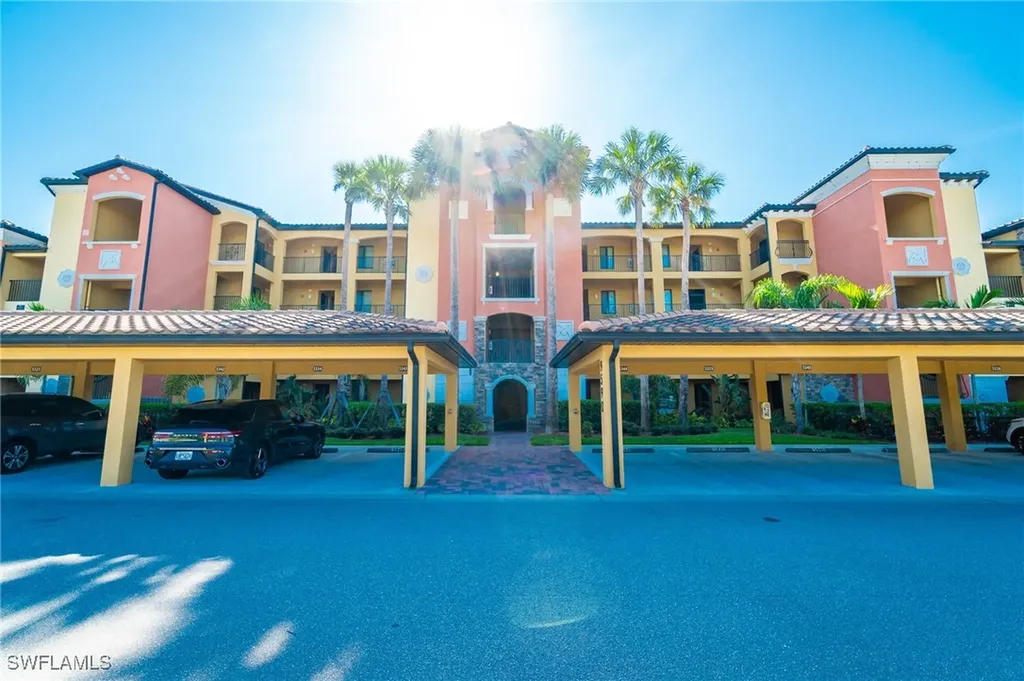 9590 Trevi Court Naples FL 34113