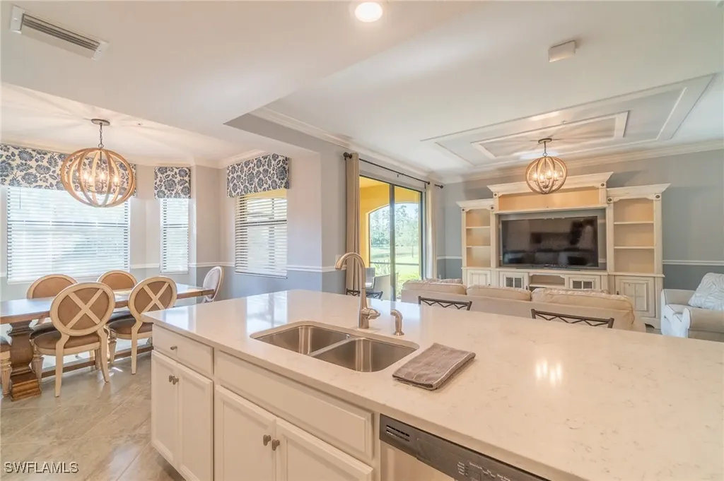 9590 Trevi Court Naples FL 34113