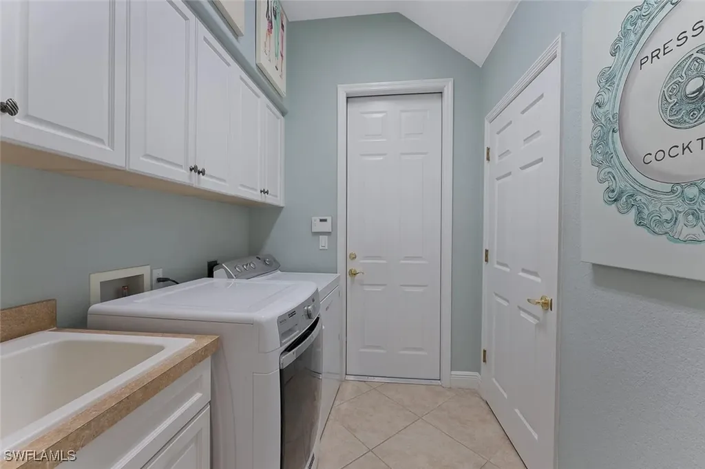 5769 Mango Circle Naples FL 34110
