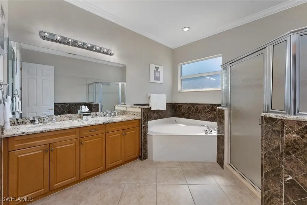 5769 Mango Circle Naples FL 34110