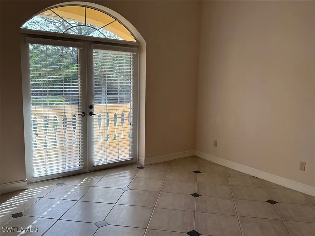 223 Dolphin Cove Court Bonita Springs FL 34134