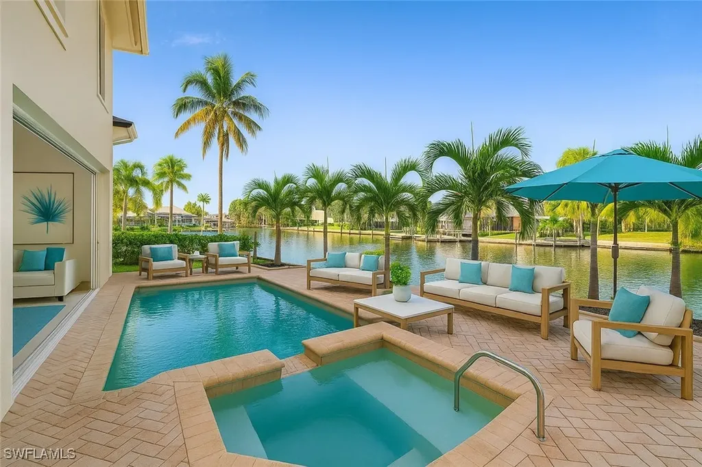 223 Dolphin Cove Court Bonita Springs FL 34134