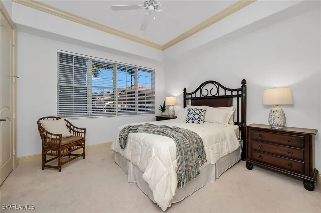 570 El Camino Real Naples FL 34119