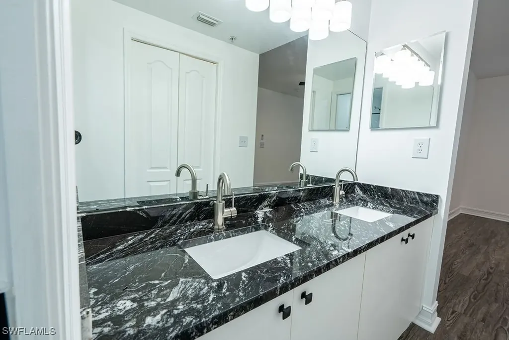 7835 Regal Heron Circle Naples FL 34104