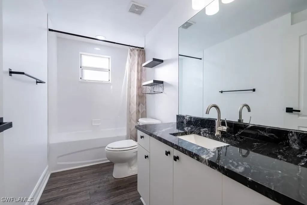 7835 Regal Heron Circle Naples FL 34104