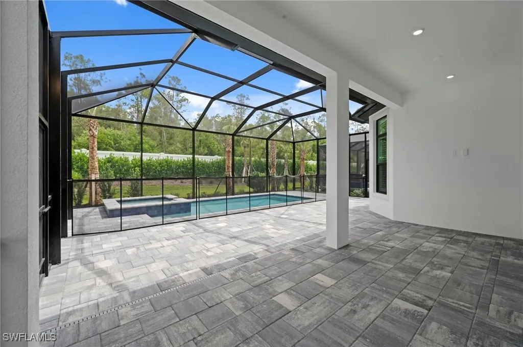 9553 Caymas Terrace Naples FL 34114