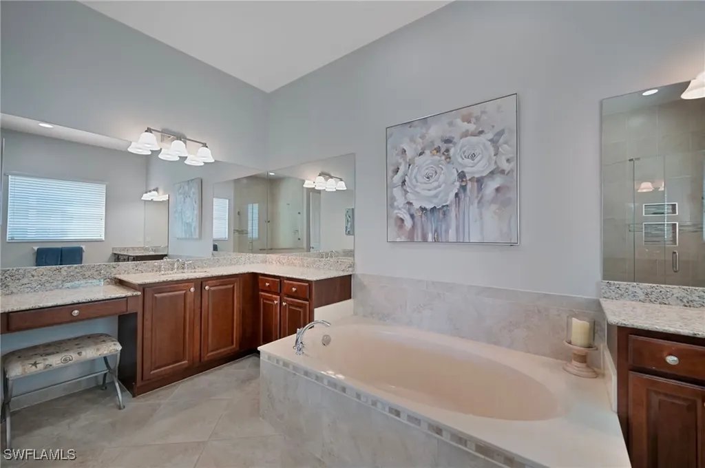 6610 Monterey Point Naples FL 34105