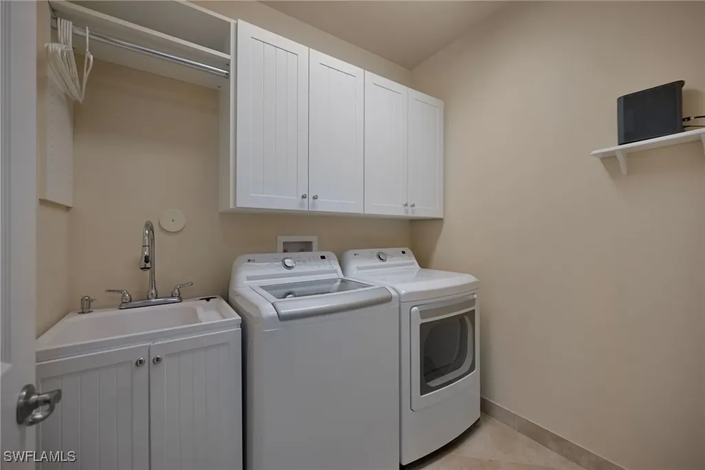 6610 Monterey Point Naples FL 34105