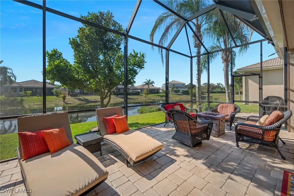 6610 Monterey Point Naples FL 34105