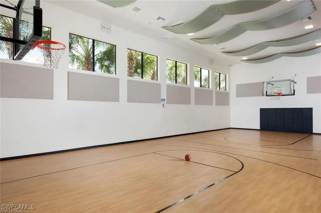 6610 Monterey Point Naples FL 34105
