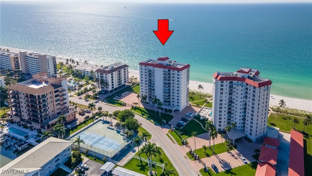 10691 Gulf Shore Drive Naples FL 34108
