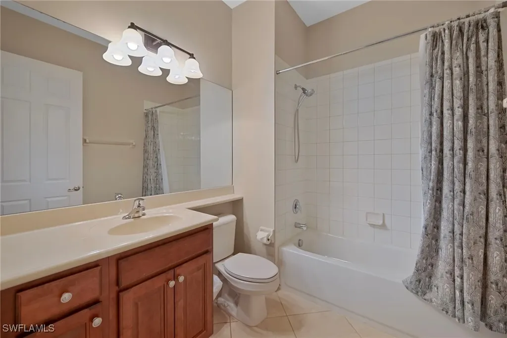 6522 Monterey Point Naples FL 34105