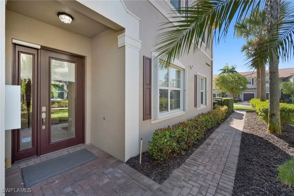 6522 Monterey Point Naples FL 34105