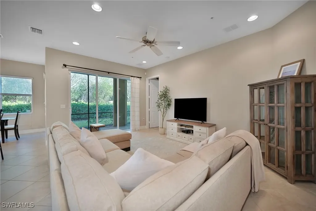 6522 Monterey Point Naples FL 34105