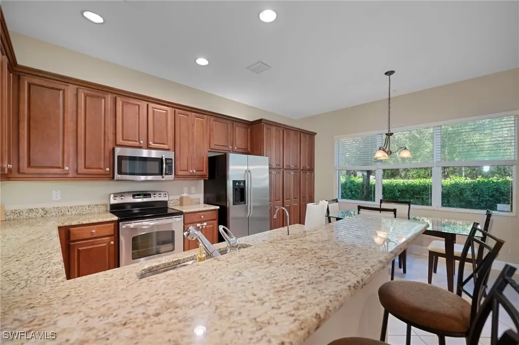 6522 Monterey Point Naples FL 34105