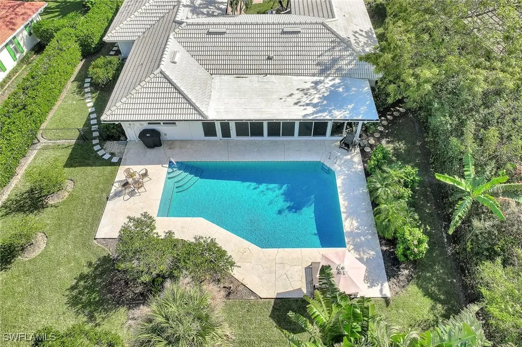 79 Burning Tree Drive Naples FL 34105