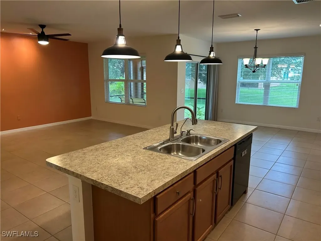 2837 NW 2nd Terrace Cape Coral FL 33993