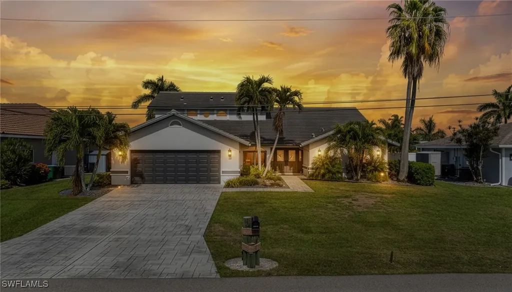 1911 SE 32nd Terrace Cape Coral FL 33904