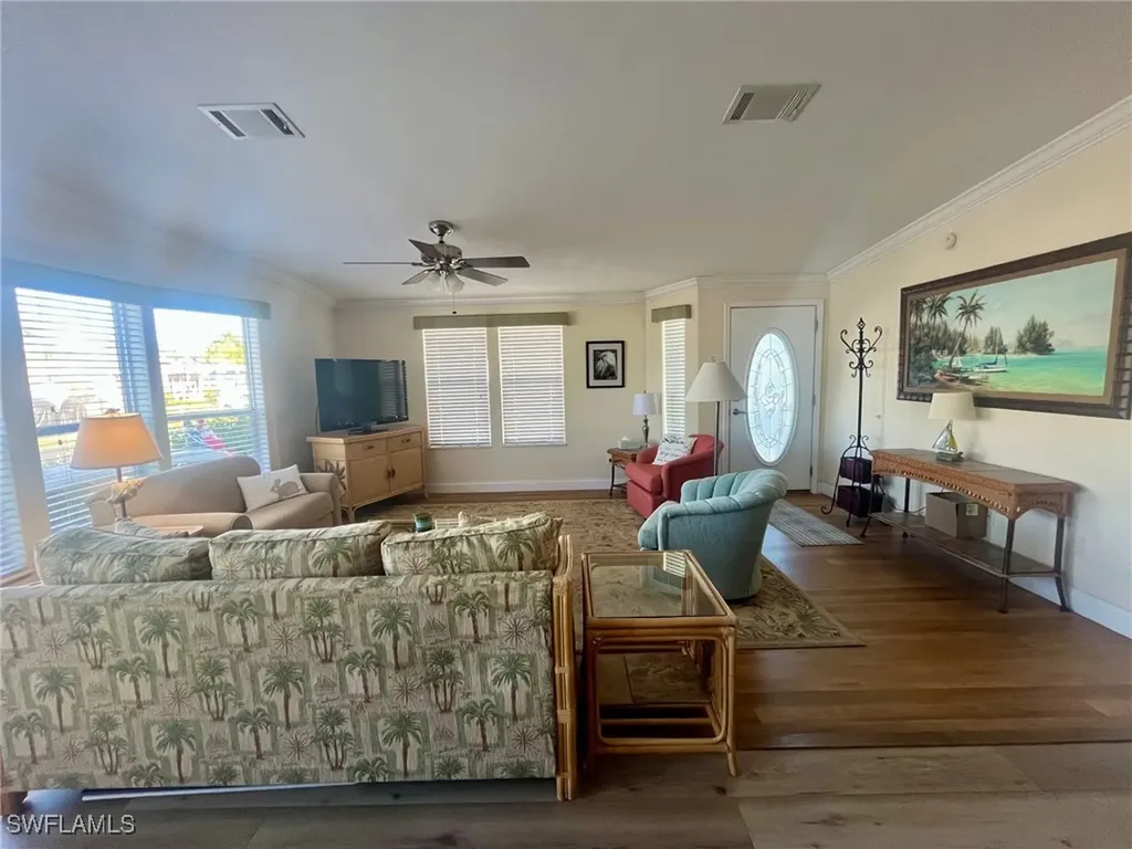 1347 Silver Lakes Boulevard Naples FL 34114