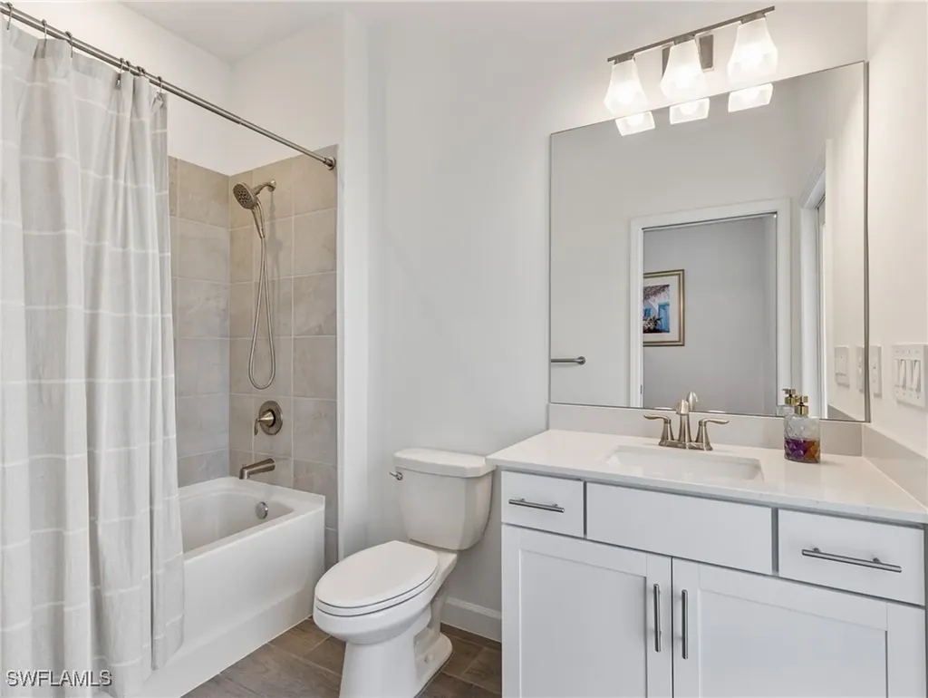 19070 Hanley Boulevard Estero FL 33928