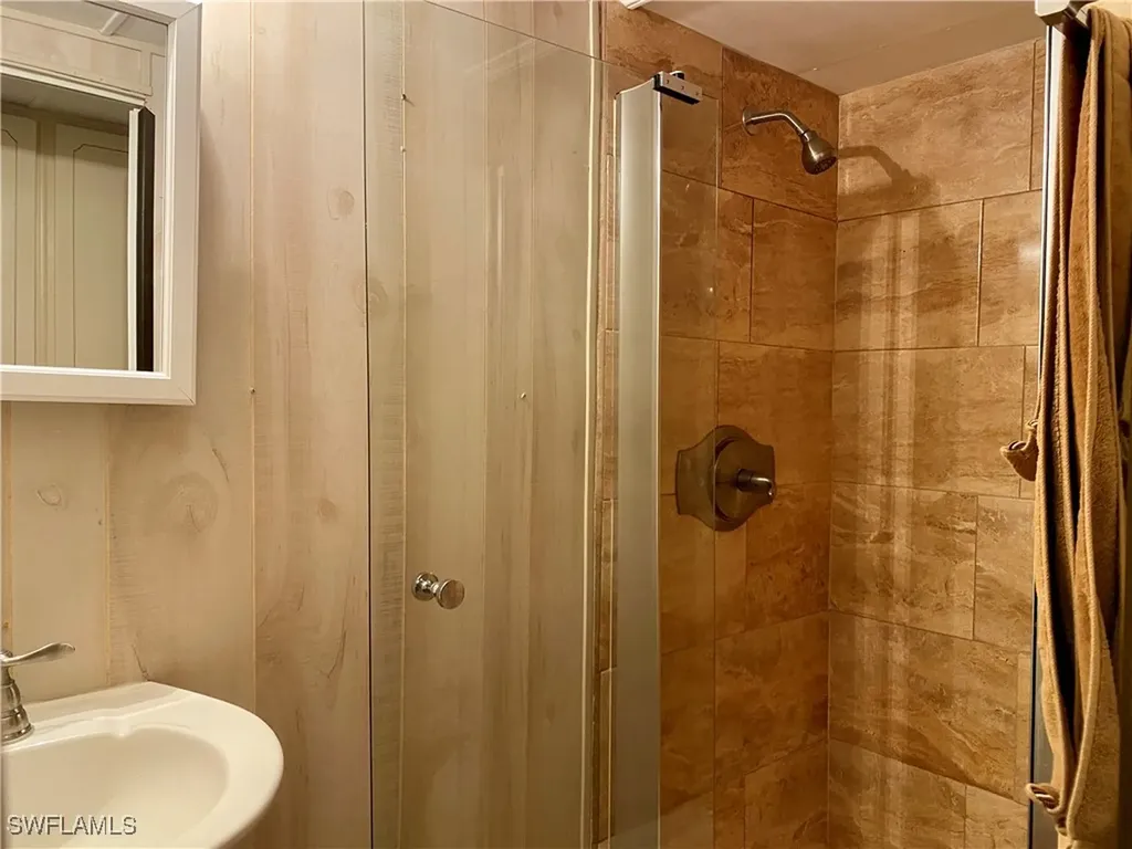 14 Pearl Drive Naples FL 34114