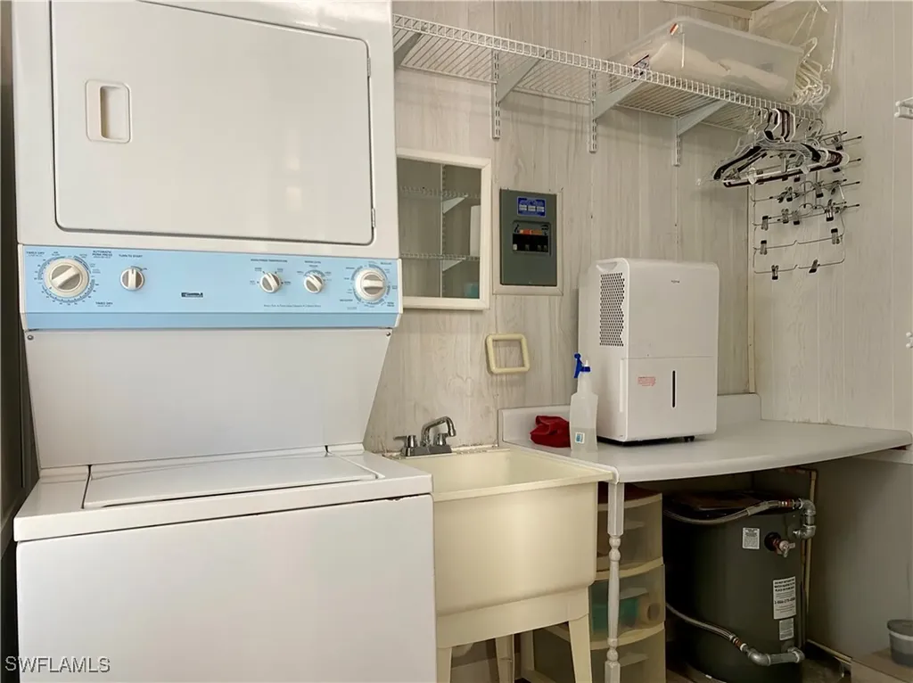 14 Pearl Drive Naples FL 34114