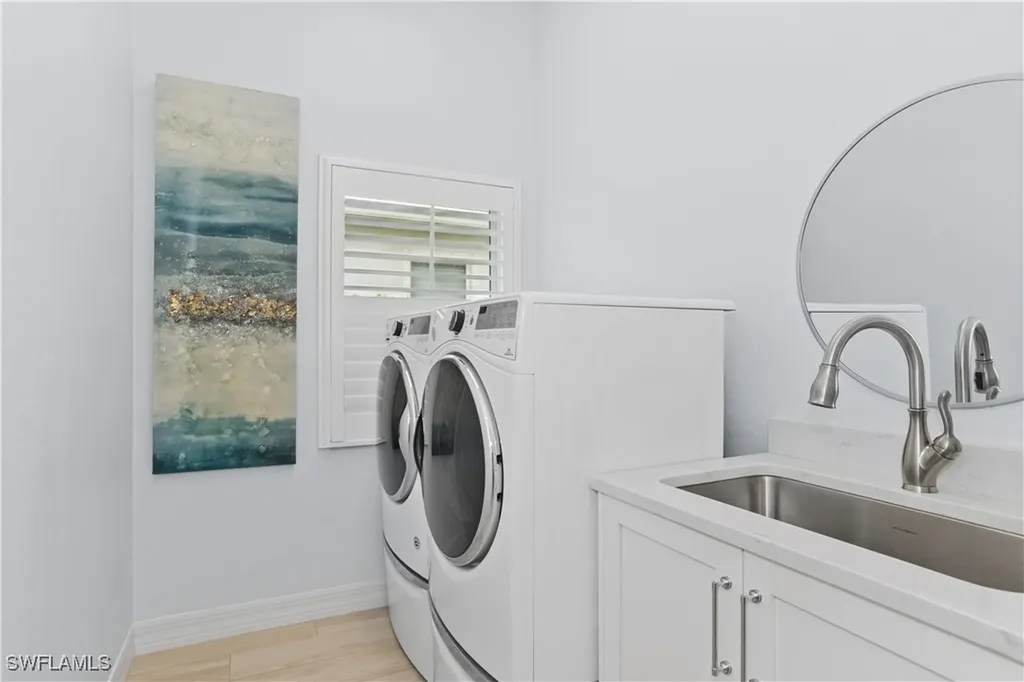 8991 Mustang Island Circle Naples FL 34113