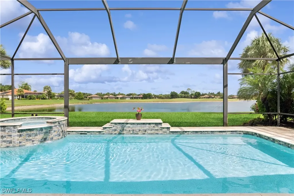 8991 Mustang Island Circle Naples FL 34113