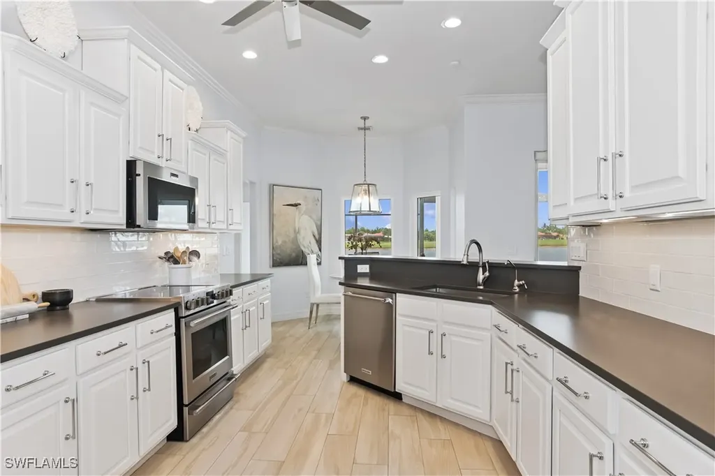 8991 Mustang Island Circle Naples FL 34113