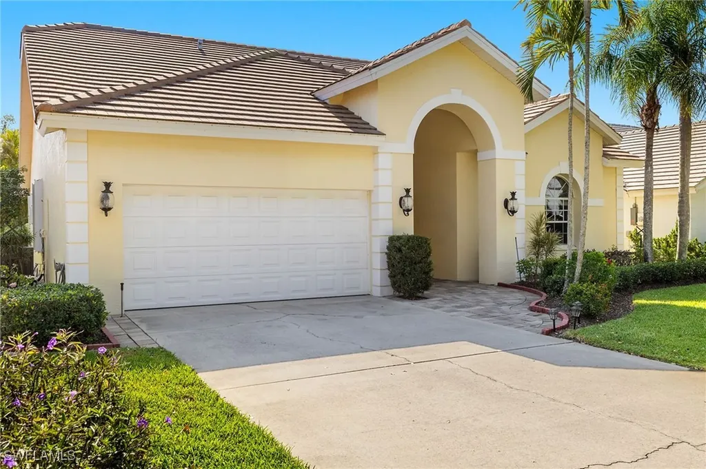 24929 Bay Cedar Drive Bonita Springs FL 34134