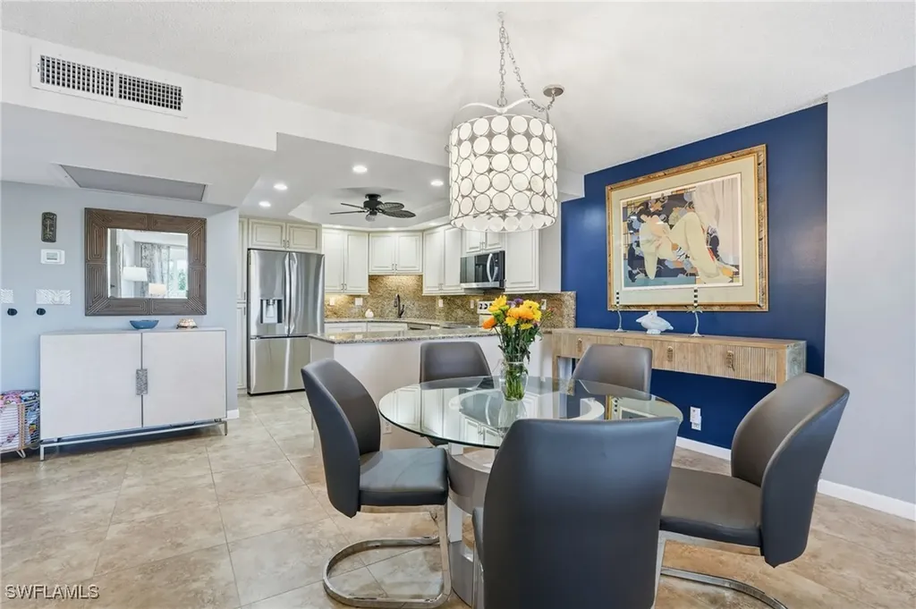 5 Bluebill Avenue Naples FL 34108