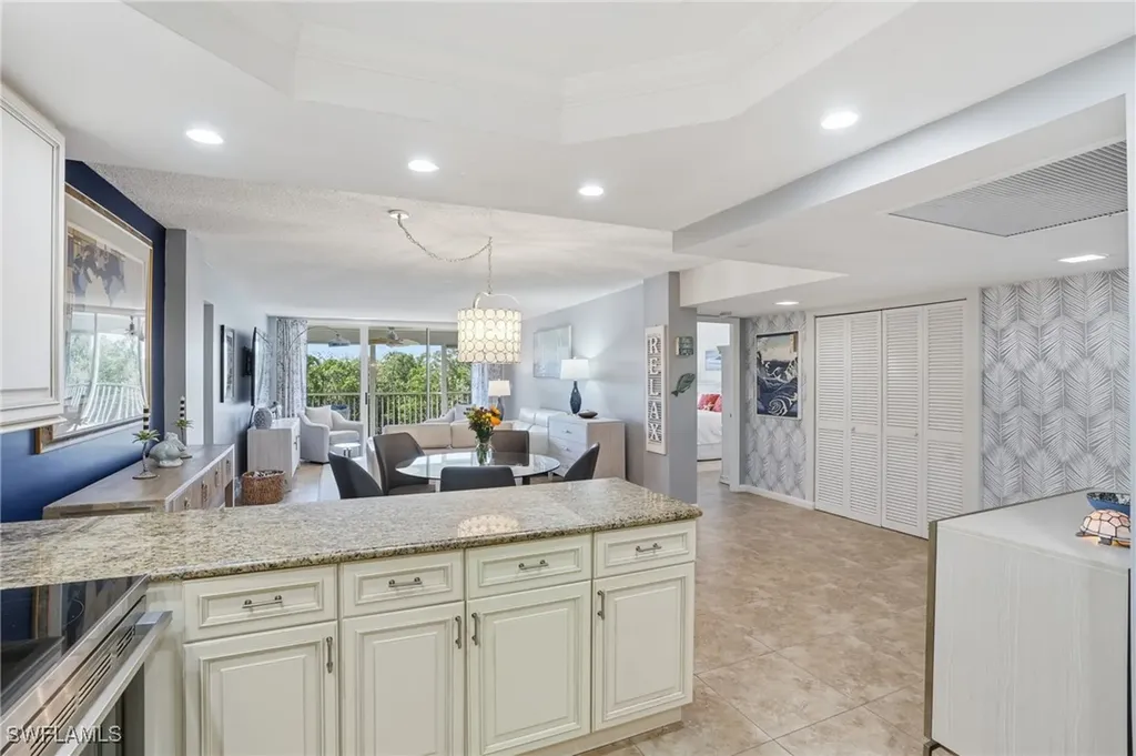 5 Bluebill Avenue Naples FL 34108