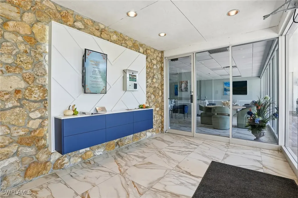 5 Bluebill Avenue Naples FL 34108
