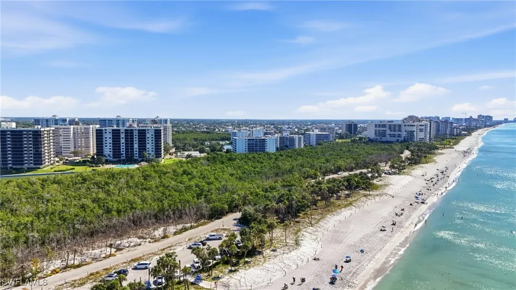 5 Bluebill Avenue Naples FL 34108