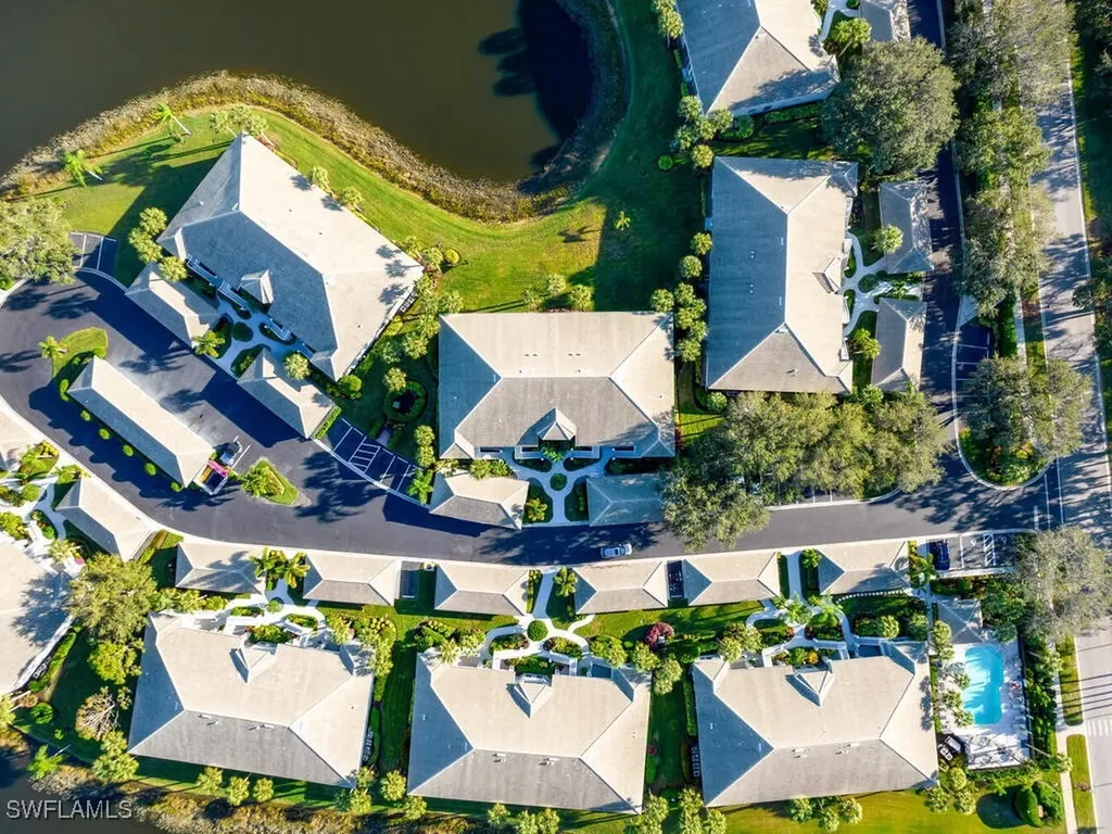 2220 Chesterbrook Court Naples FL 34109