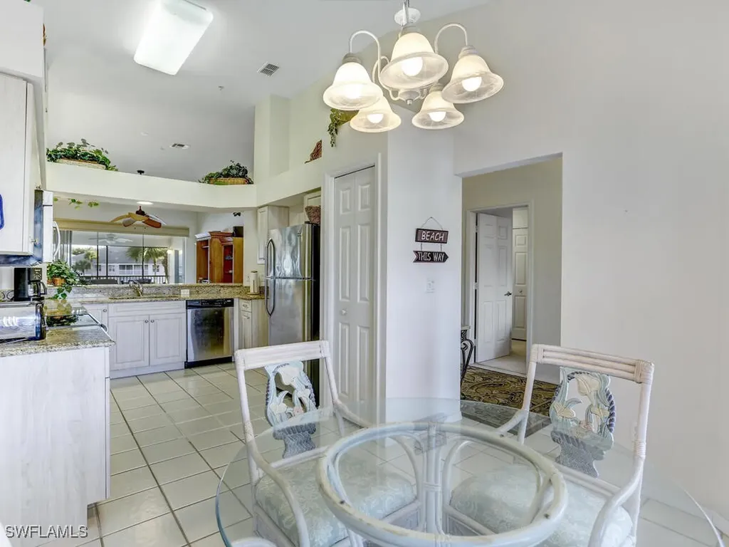 2220 Chesterbrook Court Naples FL 34109