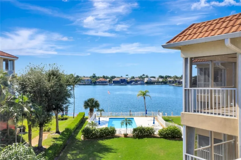 816 W Elkcam Circle Marco Island FL 34145