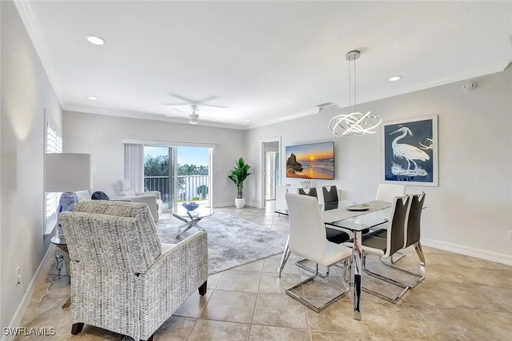 816 W Elkcam Circle Marco Island FL 34145