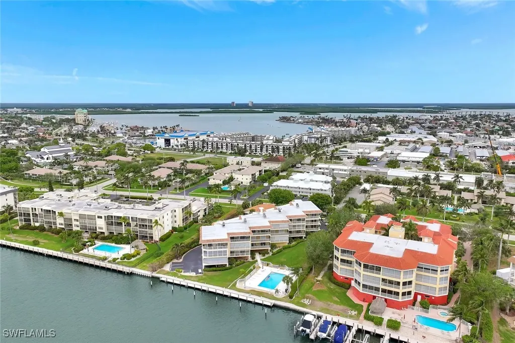 816 W Elkcam Circle Marco Island FL 34145