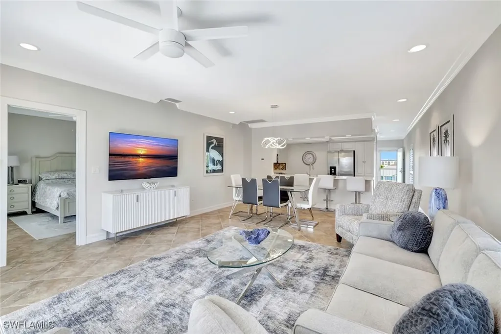 816 W Elkcam Circle Marco Island FL 34145