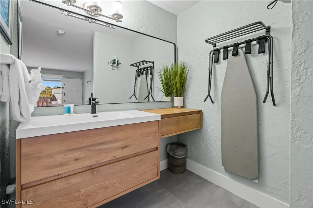4330 Bonita Beach Road Bonita Springs FL 34134