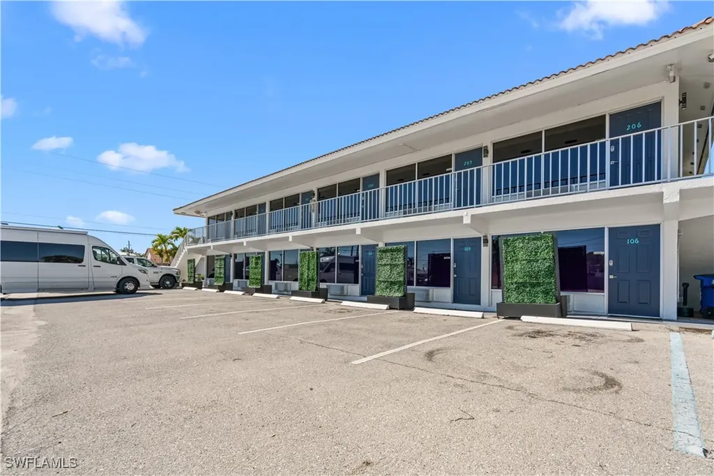 4330 Bonita Beach Road Bonita Springs FL 34134