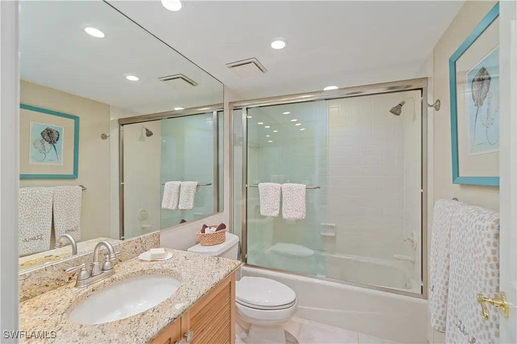 205 Park Shore Drive Naples FL 34103