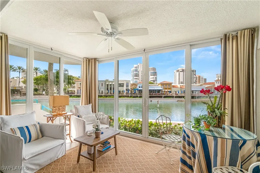 205 Park Shore Drive Naples FL 34103