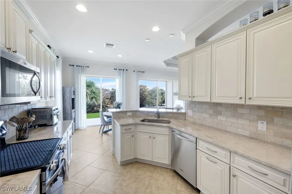 9550 Ironstone Terrace Naples FL 34120