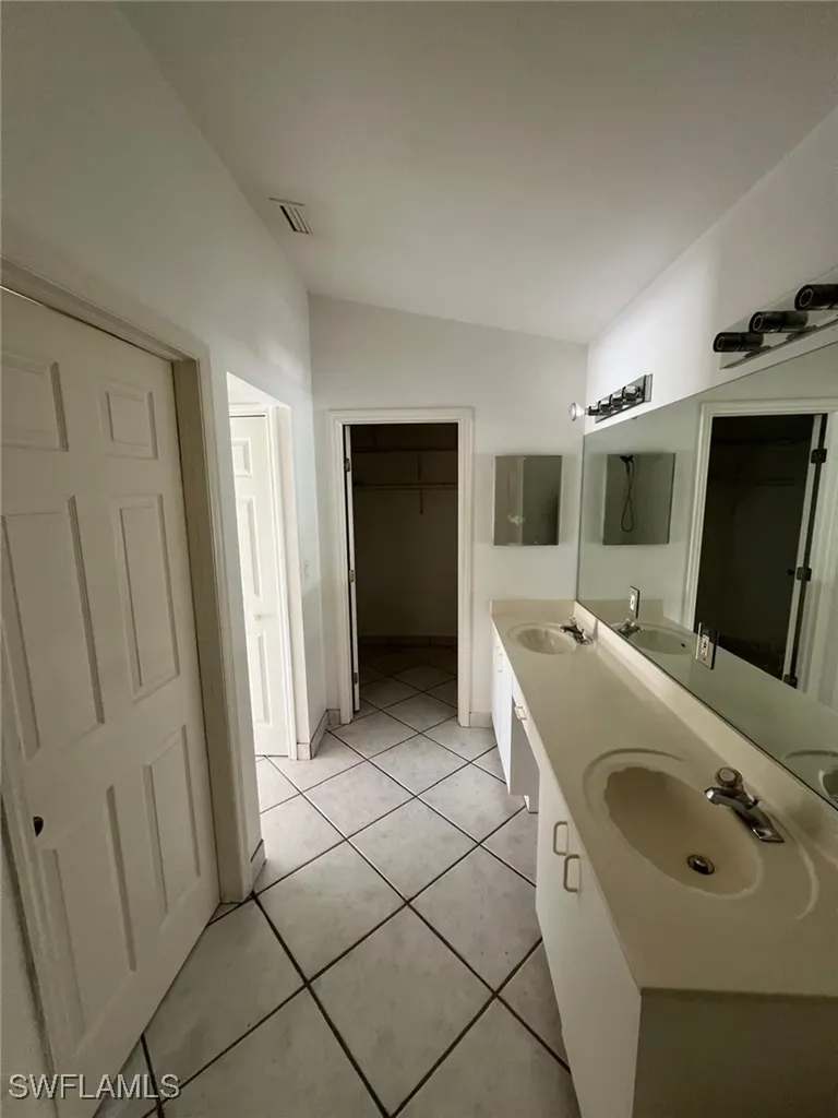 2875 18th Avenue SE Naples FL 34117