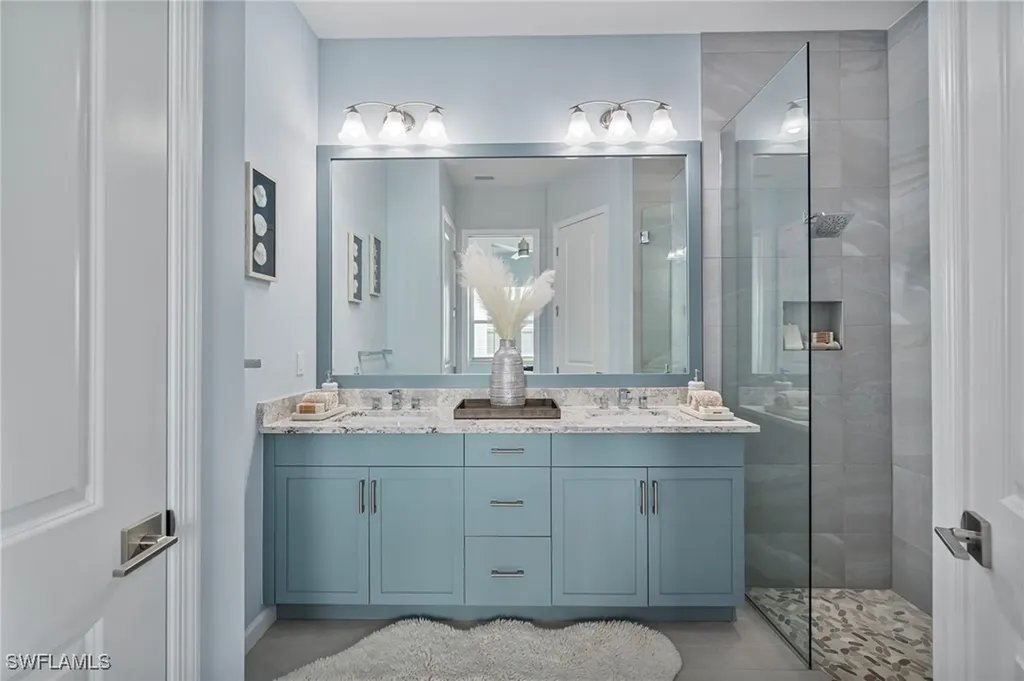 7202 Saona Court Naples FL 34113