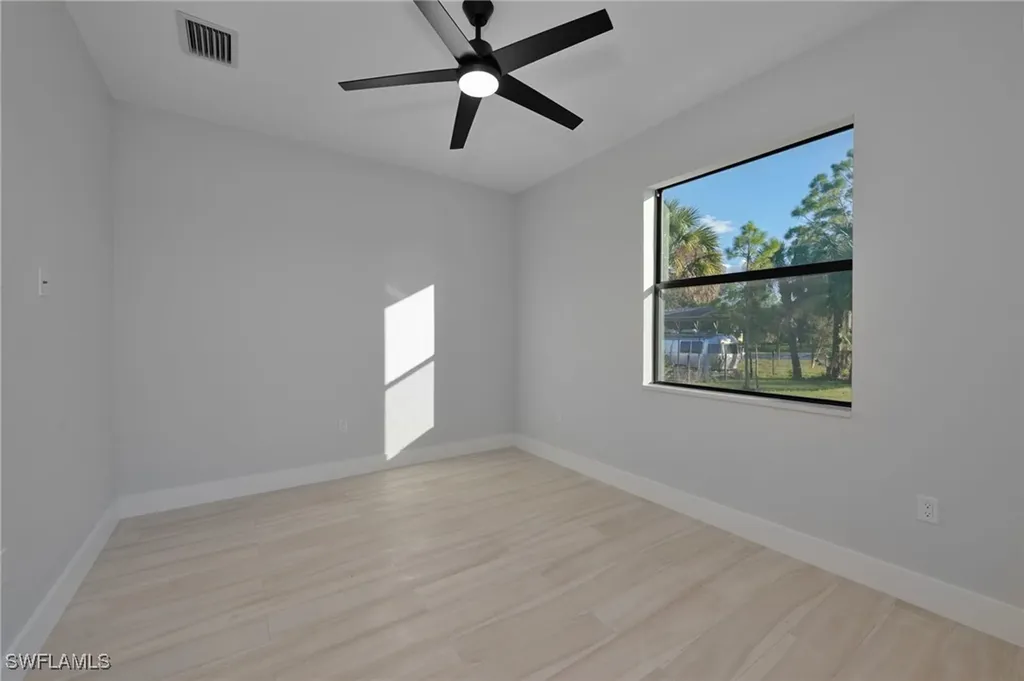 3699 20th Avenue NE Naples FL 34120